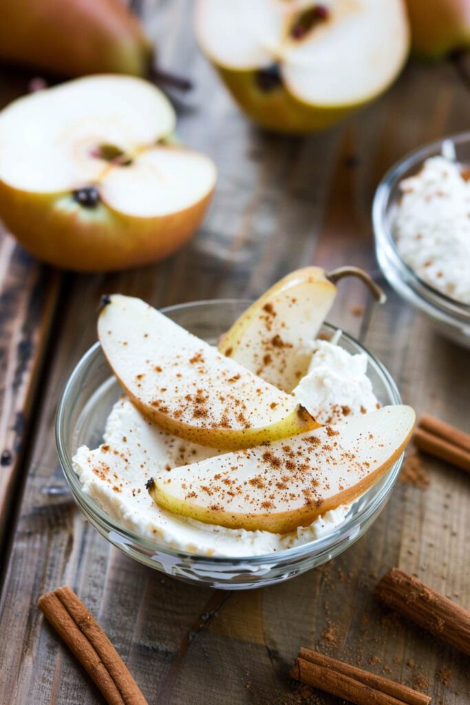 Pear Slices with Ricotta Cheese - Healthy snack ideas