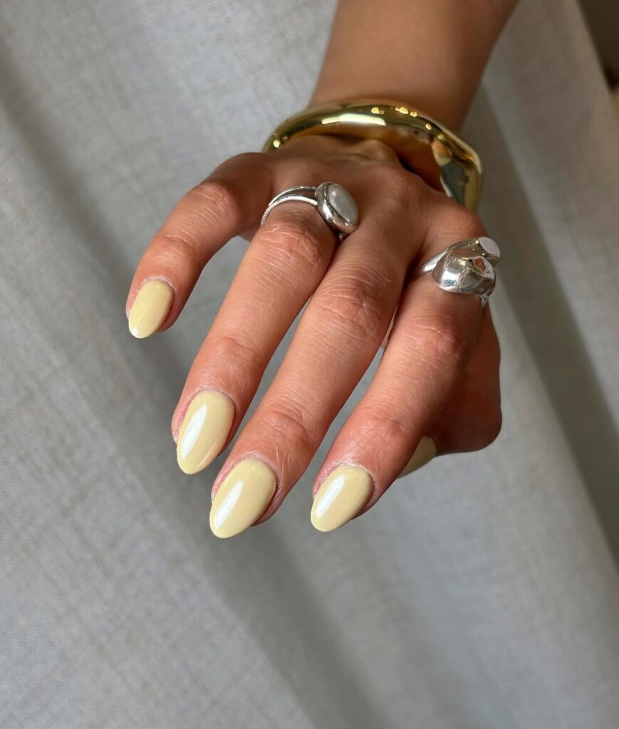 chrome nails