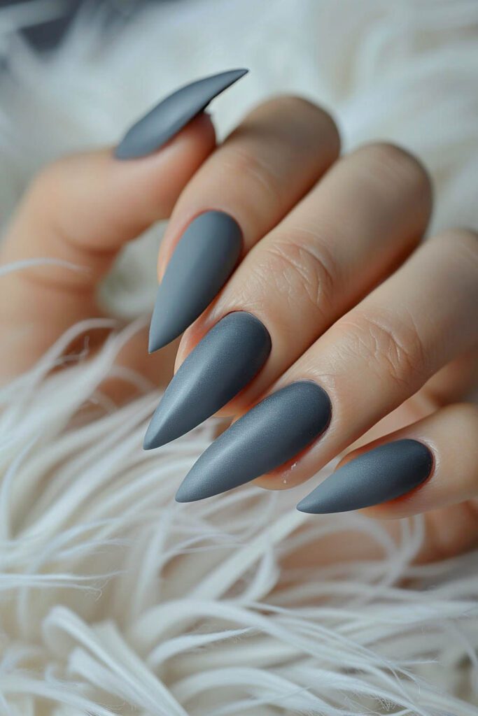 matte nails